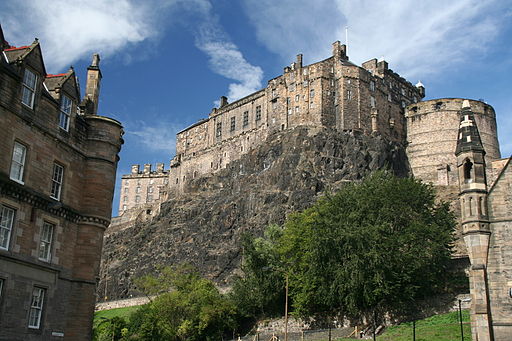 Edinburgh Castle, just a one-hour trip from Stirling