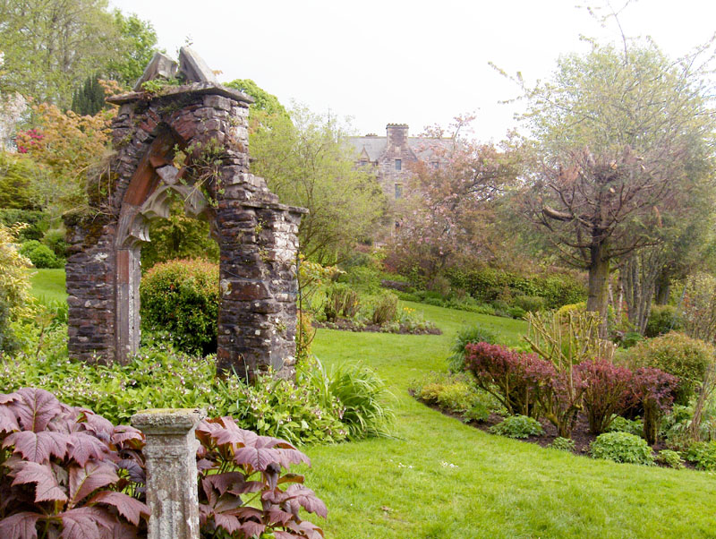 Kilbryde Castle Folly and House