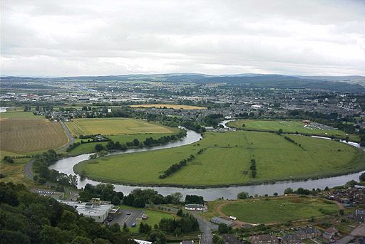 Improved riverside footpaths, cycle paths and even river taxis are planned for the Forth