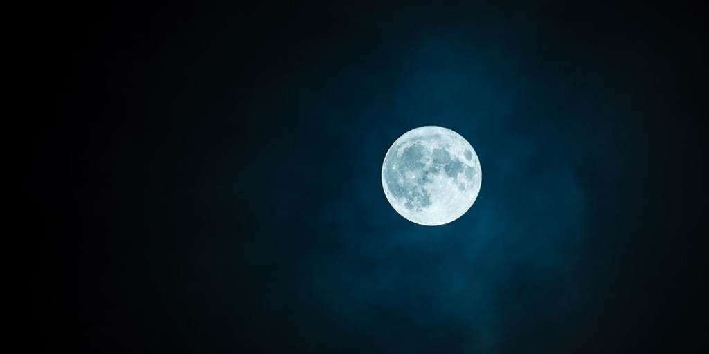 See the moon from the Stirling Old High School Observatory Open Doors