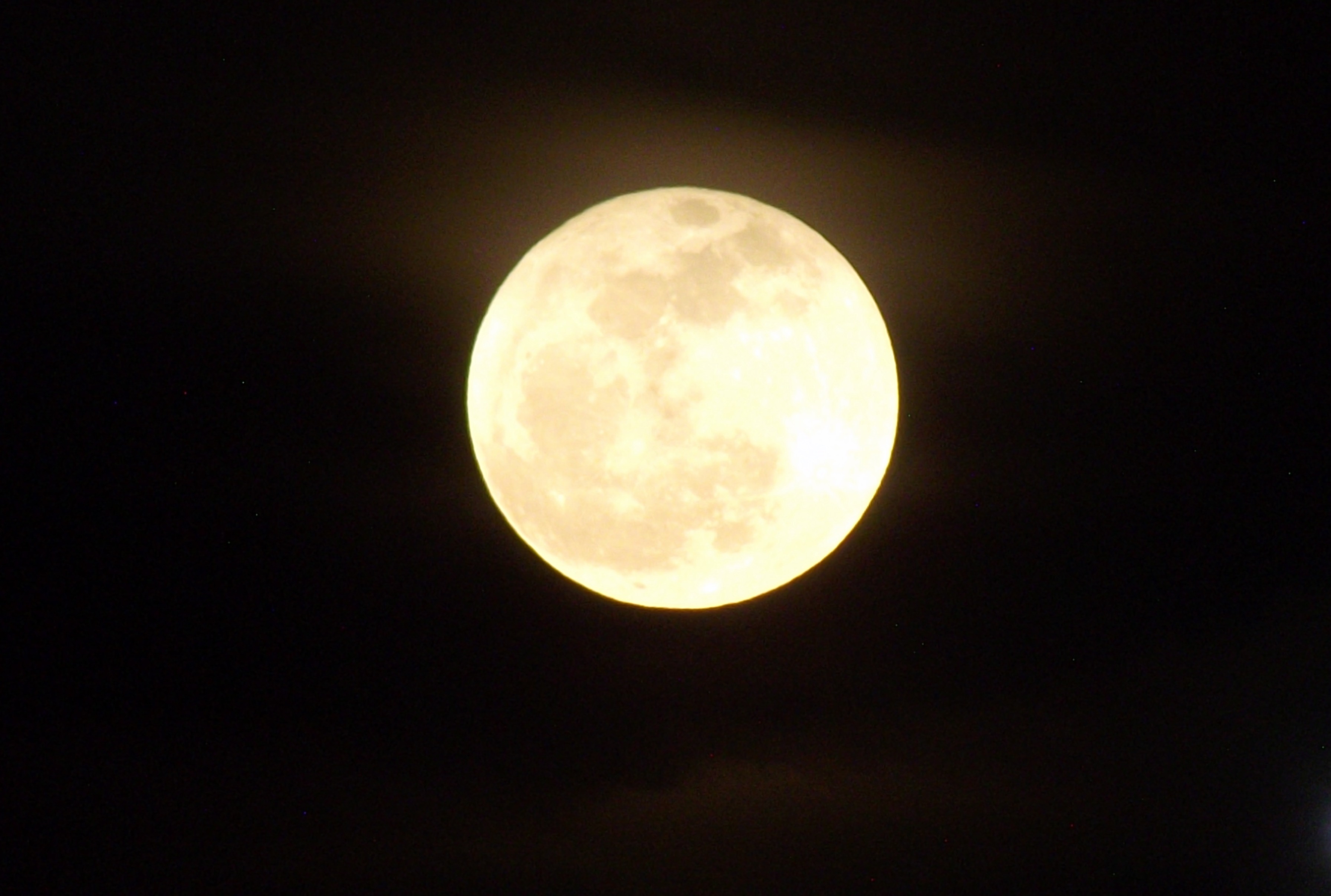 This is the second supermoon of 2016